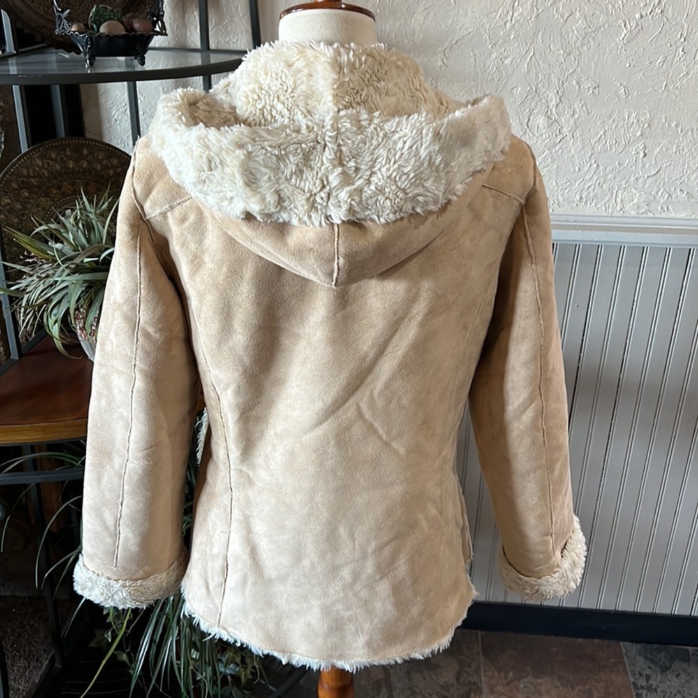 Smart Set Coat - Picture 3 of 8